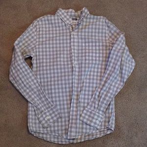 Men’s button up long sleeve